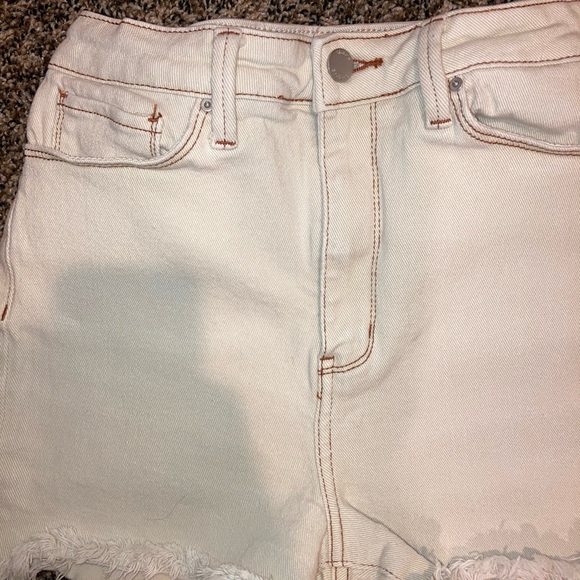 Beige Denim Shorts with Brown Stitching - Picture 3 of 10